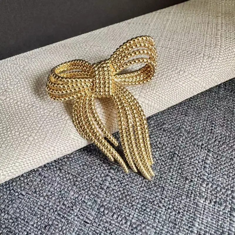 

Fashion Jewerly Vintage Textured Knot Twisted Bow Brooch Pin for Women