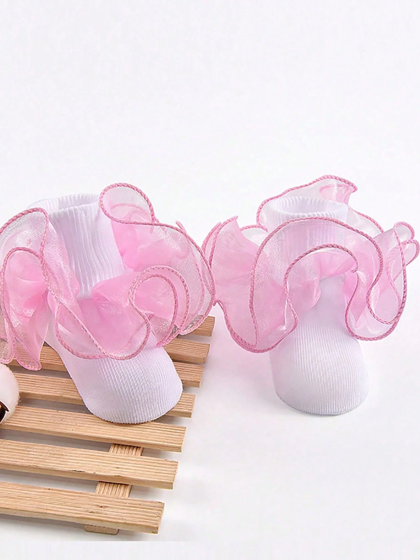 1 Pair of Baby Girls Cute Ankle Socks with Ruffled Edges, Soft Breathable Princess Socks Suitable for 1-11 Years Girls' Daily Life