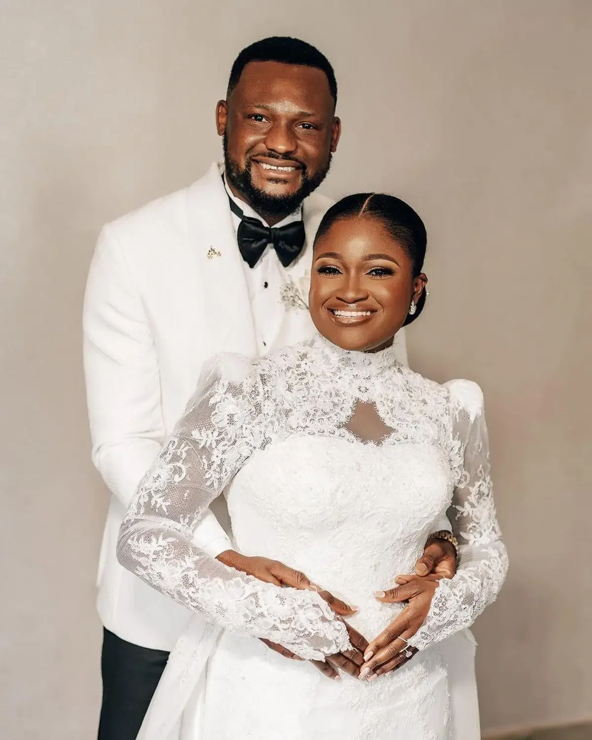 Flavinke Maßgeschneiderte elegante muslimische Meerjungfrau-Brautkleider in Übergröße 2025, volle Spitze, Stehkragen, lange Ärmel, Brautkleider