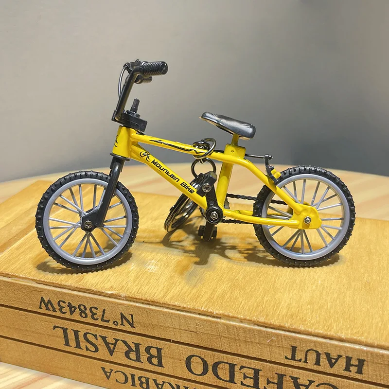 Creative Cartoon Simulation Bicycle Model Keychain Backpack Decoration Finger Bike Keychains Children Toy Gifts Wholesale