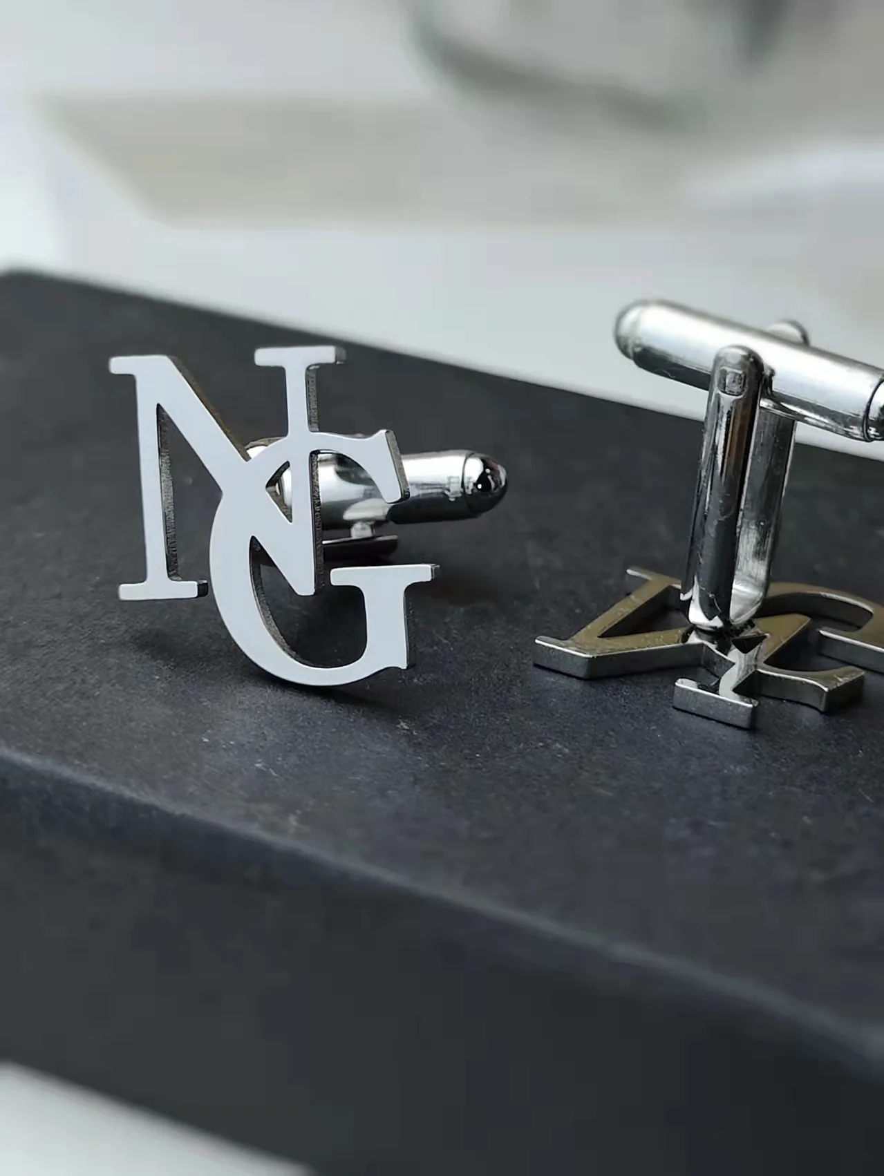 Custom Cufflinks New Personalized Custom Initials 1-3 Letter Stainless Steel Cufflink Men Suit Shirt Accessories Groomsmen Gift