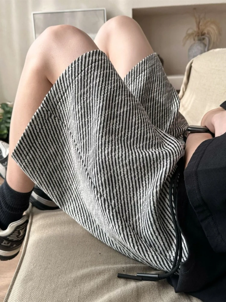 Men's Zebra Print Casual Shorts Summer Plus Size Loose Fit Streetwear 5 Inch Inseam Above Knee Wide Leg Trouser for Big Guys