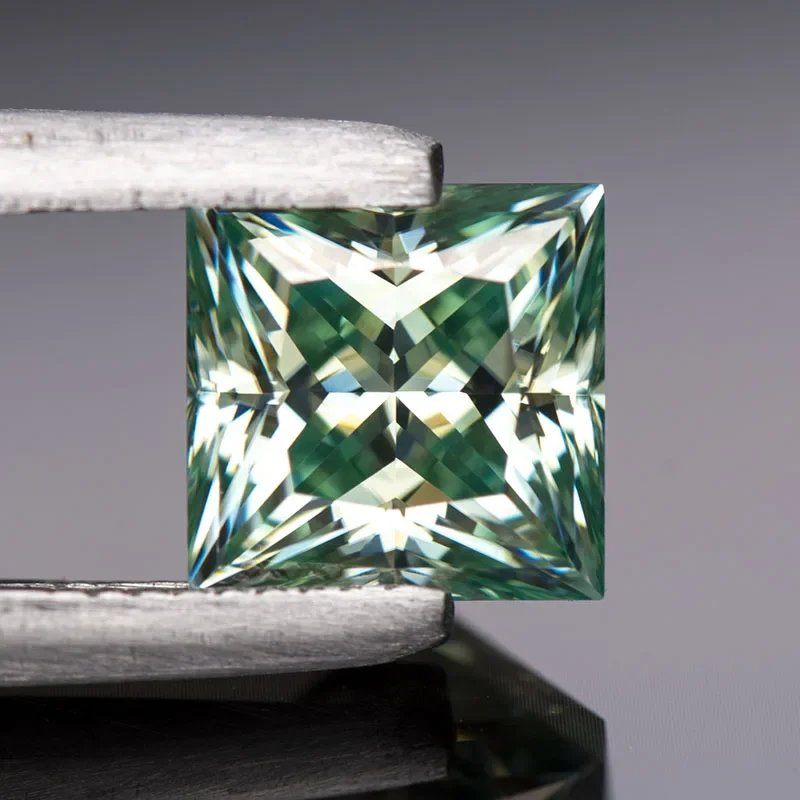 Moissanite Natural Colour Princess Cut Yellow Green Colour VVS1 with GRA Certificate Gemstone Charms Top Jewelry Making Material