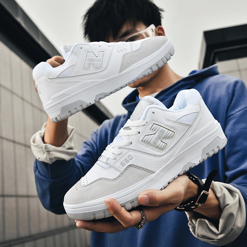 

550 board shoes, sports and casual running shoes for men, soft soles, versatile, mesh upper, low-top, retro white sneakers