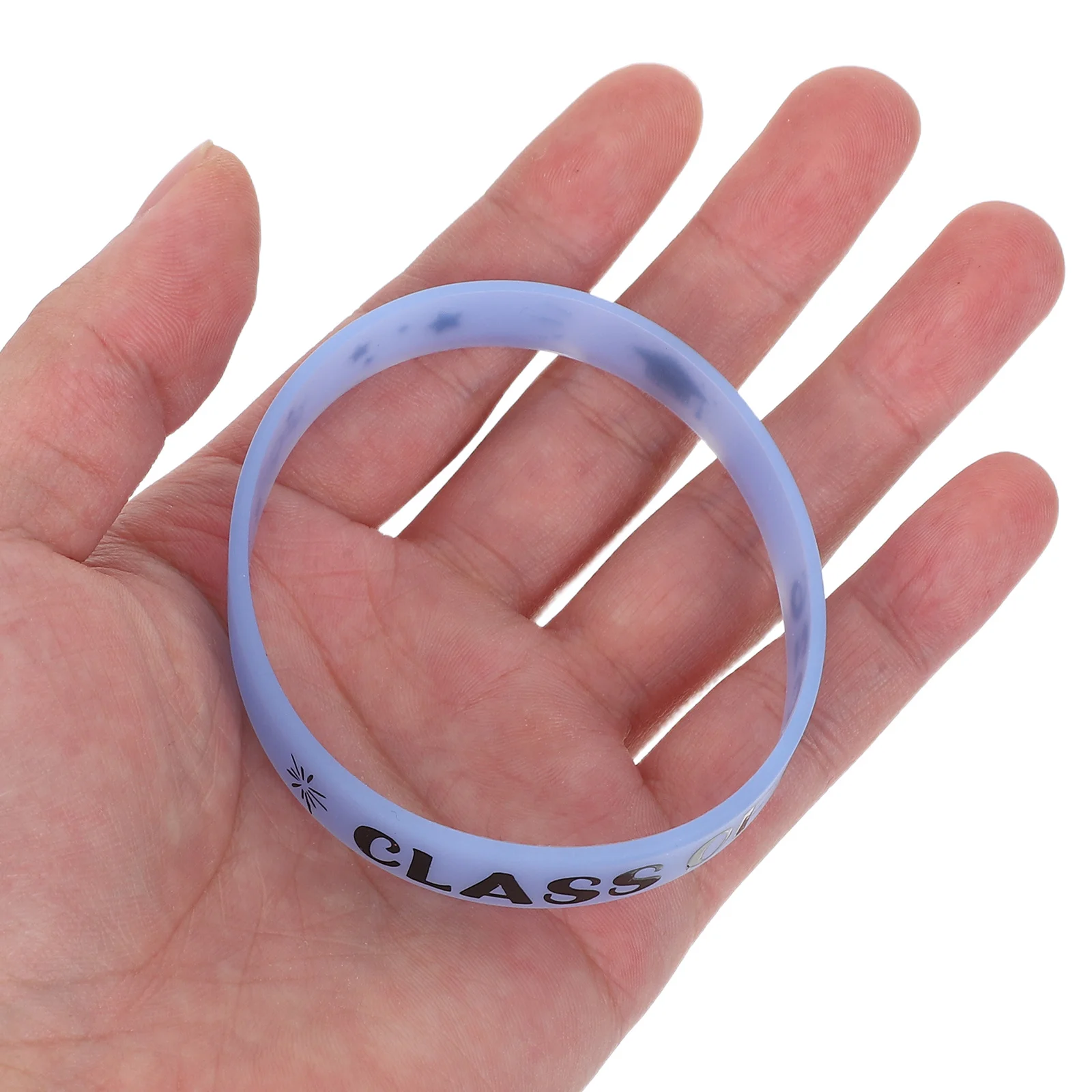 

8Pcs Silicone Bracelets Bulk Graduation Party Wristbands Class of 2026 Grad Decorations Comfortable Unisex Fit for Celebration