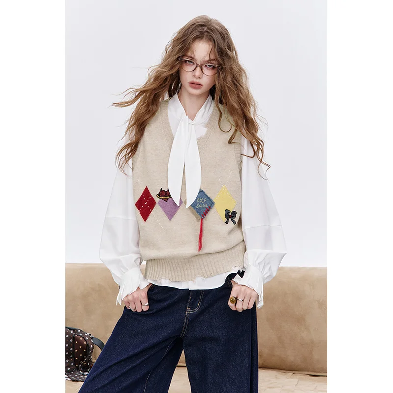 ELFSACK 2025 Autumn New Arrival Casual Diamond Embroidery Loose Knit Vest For Woman - Image 4