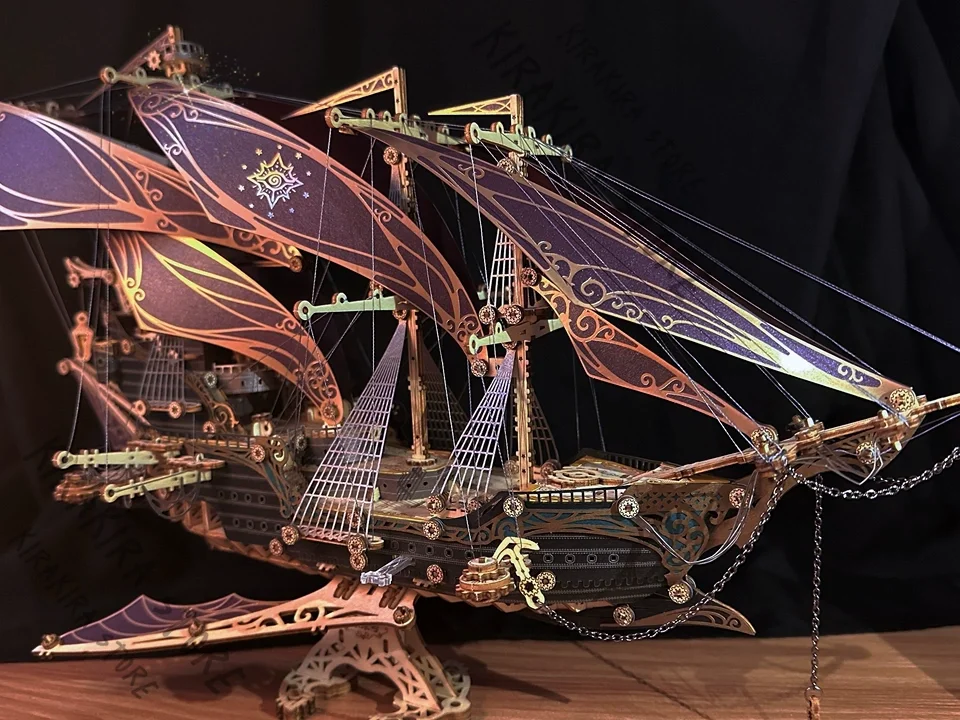 Signore delle Misteri Blocchi di costruzione stereoscopici 3D Woodiness Assemblaggio Garage Kit Modello di nave pirata Figurina cosplay Natale