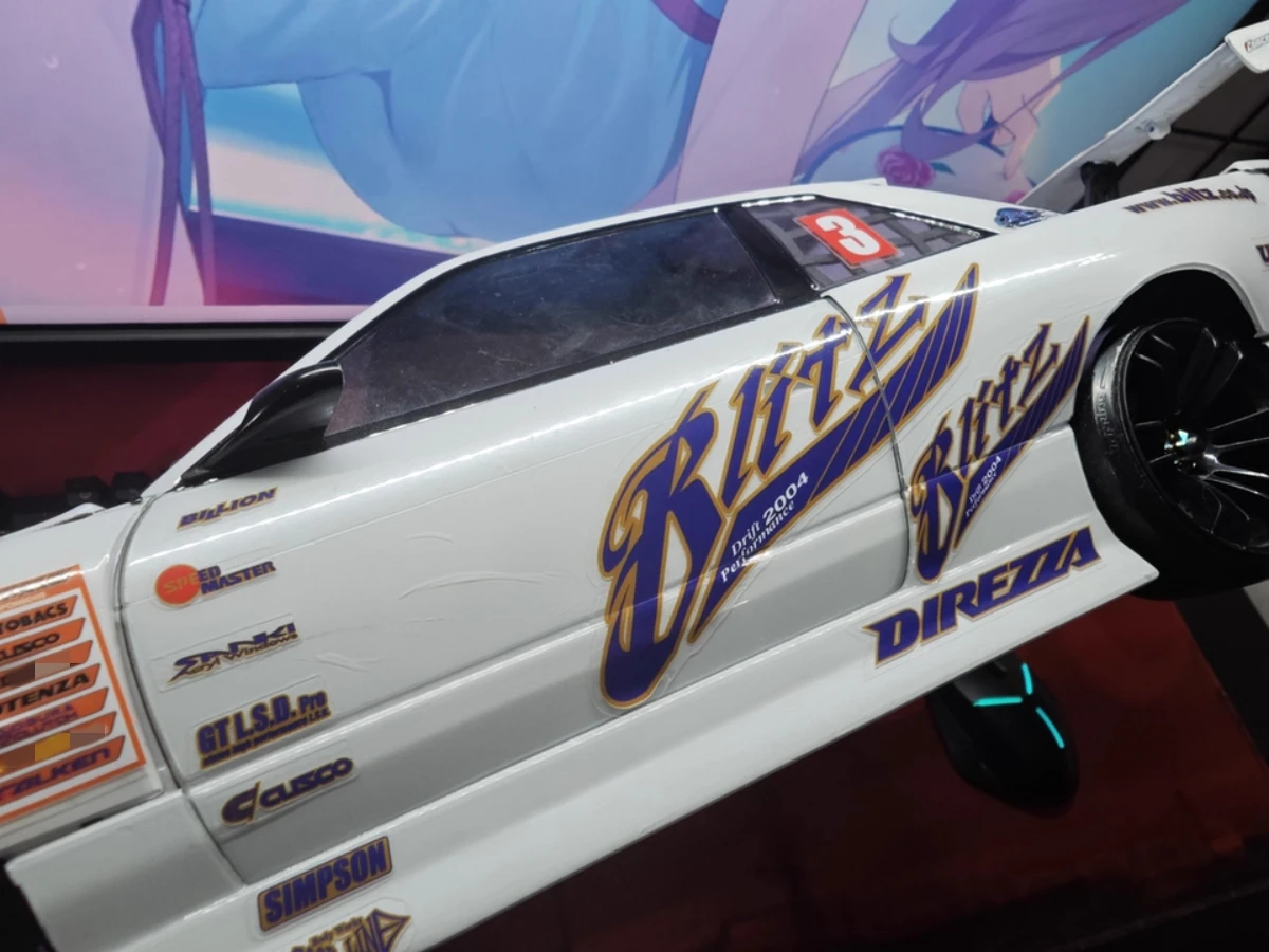 

TC951 1/10 Наклейка Blitz Drift (Лист наклейки)