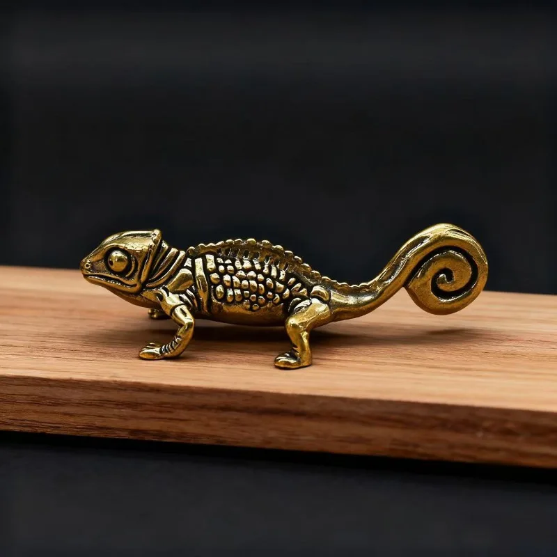 1 PC Vintage Brass Chameleon Lizard Statue Office Desk Reptile Sculpture Metal Craft Art Piece Copper Animal Miniatures Ornament