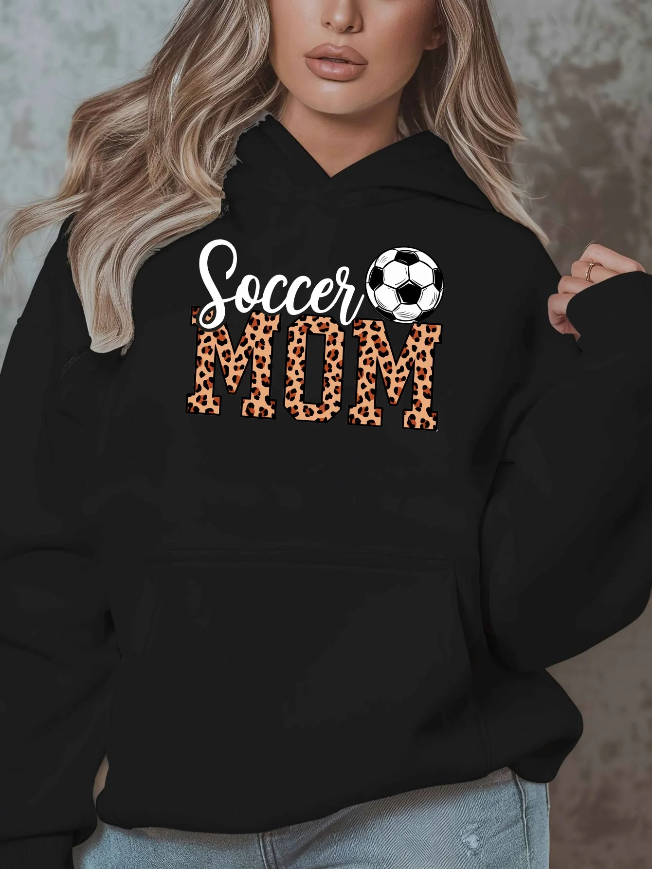 

Soccer Mom Print Hoodie Men's and Women's Long Sleeve Sweatshirt Pullover Y2k Tops Fashion Casual Autumn Winter Clothing