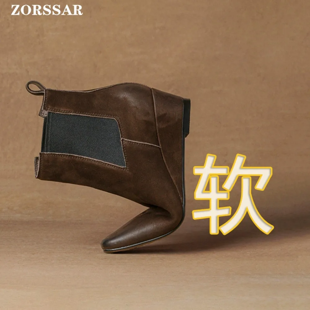 2025 الخريف الشتاء أشار تو حذاء من الجلد النساء مصمم خمر إسفين كعب الأحذية الحديثة قصيرة بوتاس Zapatos De Mujer