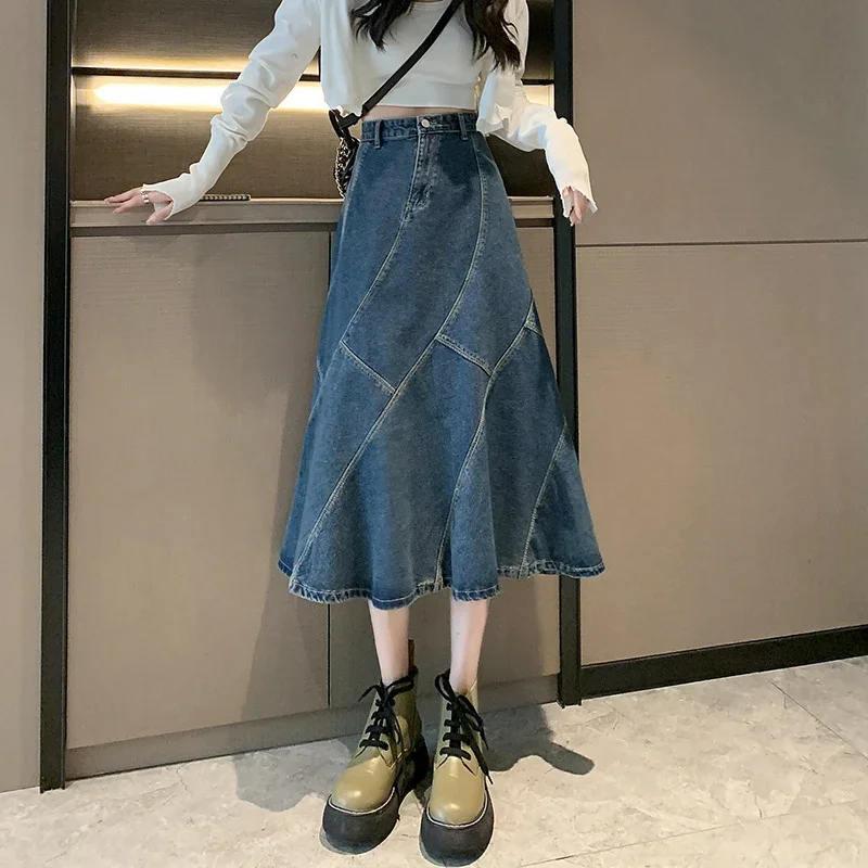 

CASUMANL Brand Denim Midi Skirt Females Baggy 2024 Autumn New High Waist Vintage Fashion Fishtail Skirt Women Korean Clothing