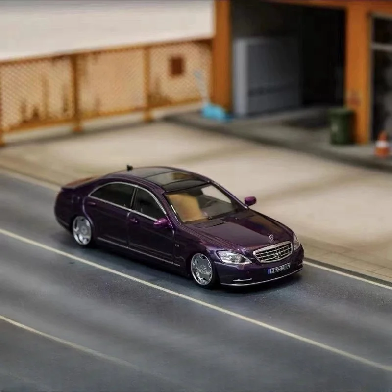 Street Weapon 1/64 Mercedes-Benz S-Class W221 S600L electroplated color alloy car model