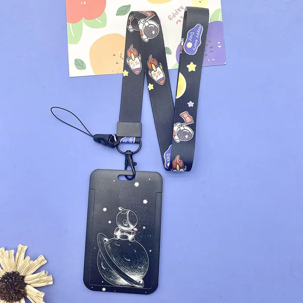 กรณี เชือกเส้นเล็กยาว รูปแบบนักบินอวกาศ นักบินอวกาศ รถบัส การ์ด เชือกเส้นเล็ก การ์ด ชุดการ์ดข้าว ผู้ถือบัตรประจําตัวนักเรียน