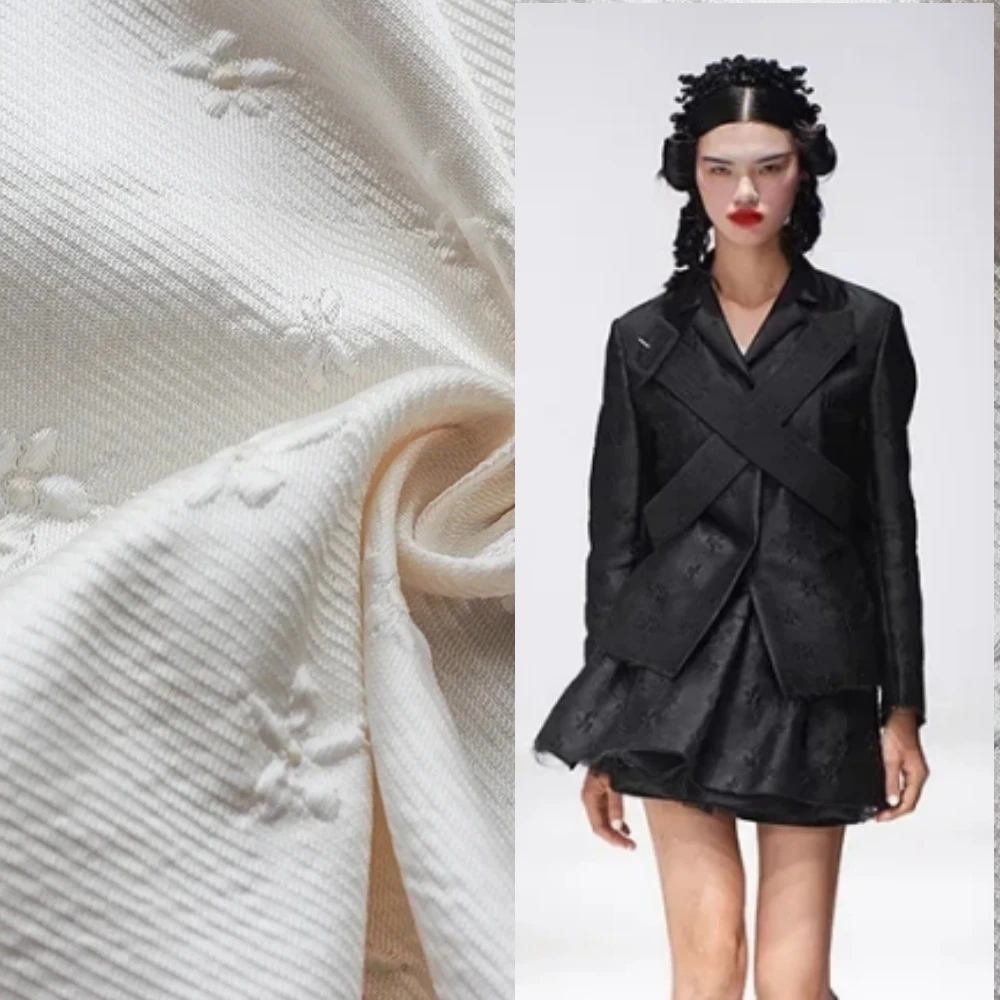 

Yarn-dyed Flower Bubble Jacquard Fabric European American Suit Suit Dress Shirt Fashion Wholesale Cloth for Sewing by the Meter