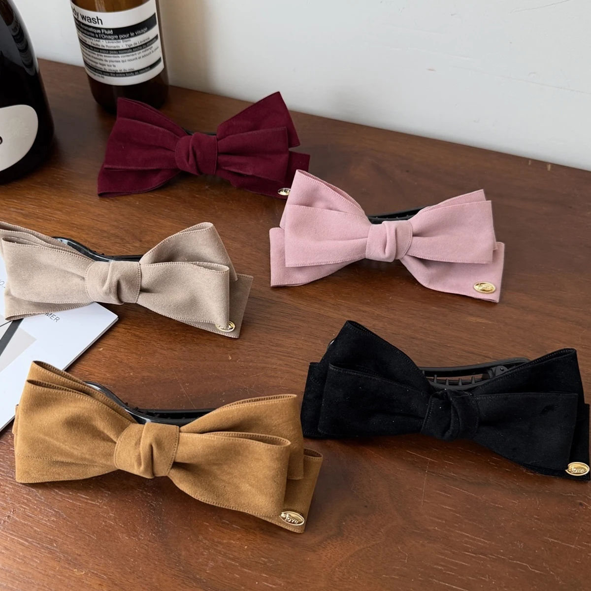 

1PC Autumn/Winter Mallard Plush Bow Golden-Label Duckbill Clip, Sweet Women's High Ponytail Single Hairpin Half-Up Hair Accessor