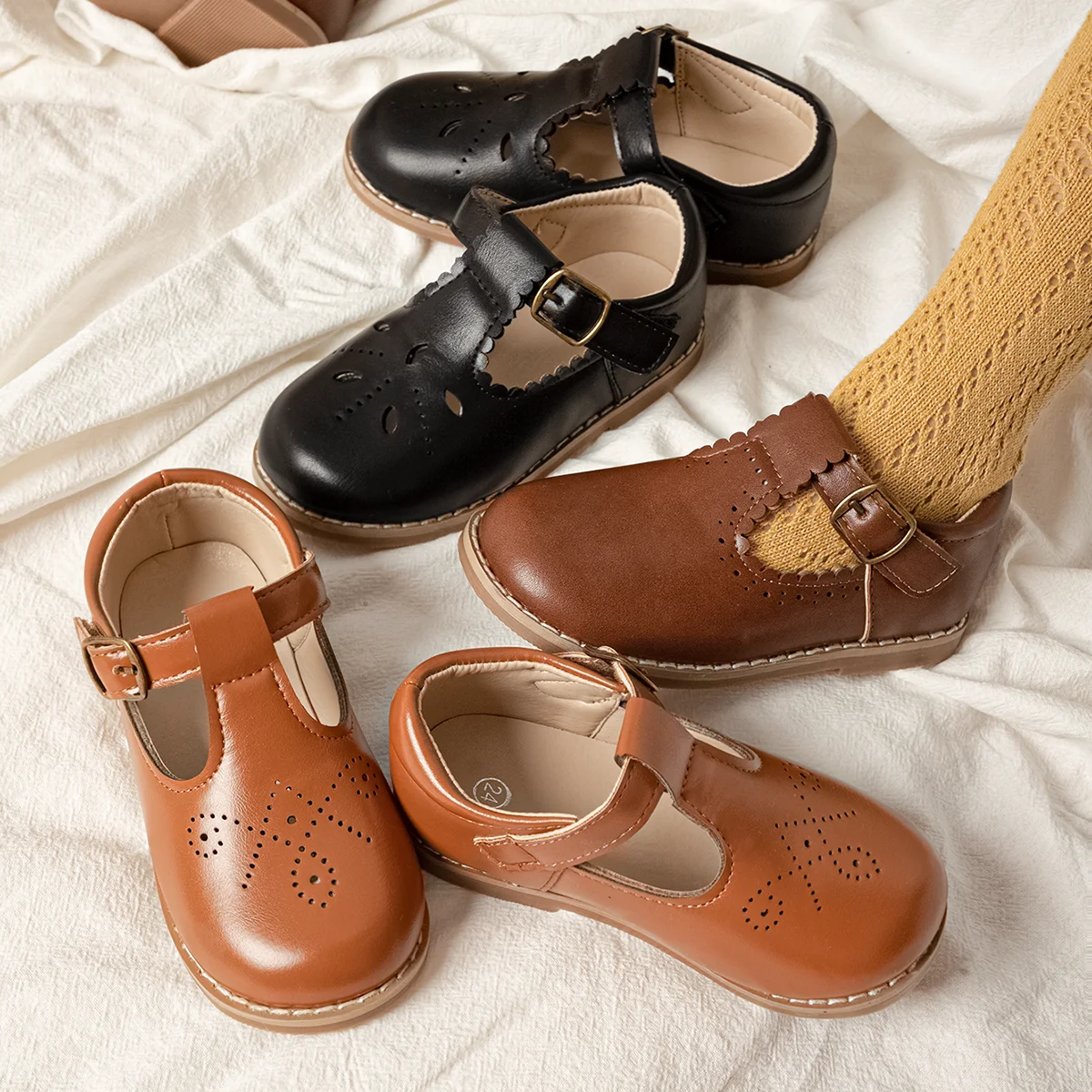 New Children Retro Leather Shoes Kids Fashion Design Rubber Soft Anti-Slip Flat Sole Youngsters Teens Casual Walking Shoes