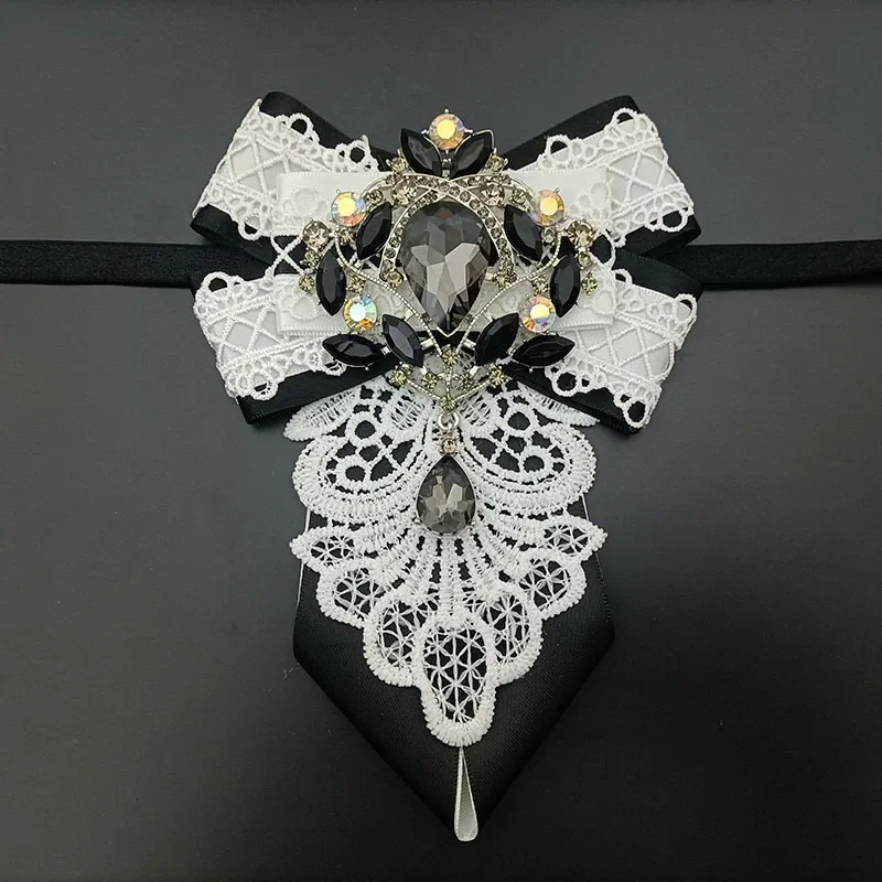 Original Spitzen-Schleife Luxuriöse Strass-Herren-Business-Bankett-Hochzeits-Bräutigam-Anzug-Hemd-Accessoires Handgefertigter Schmuck Geschenke – Detail 11