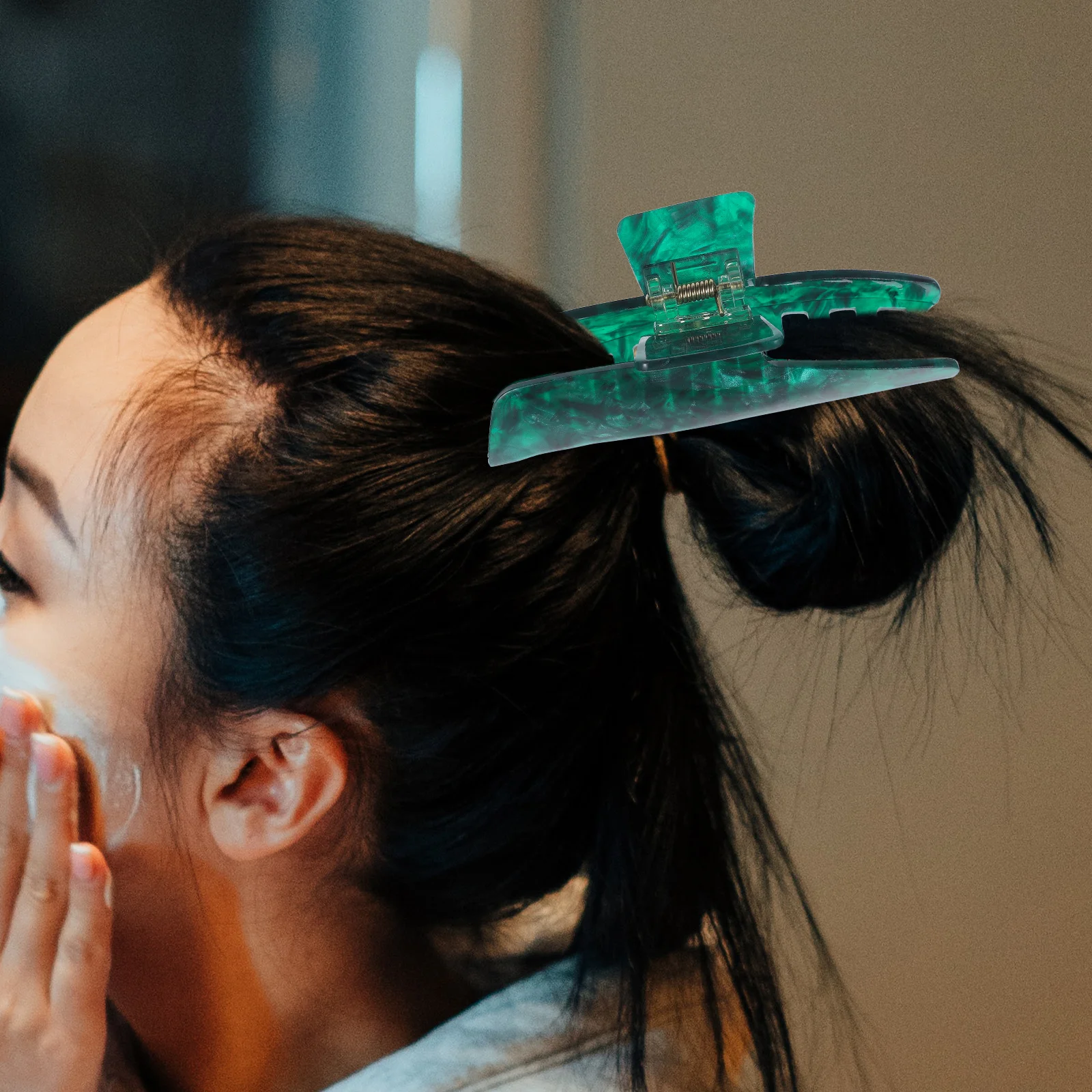 

Hair Accessories for Girls French Catching Aesthetic Claw Clips Non-slip Thick Decorative Dark Green Jaw Women's