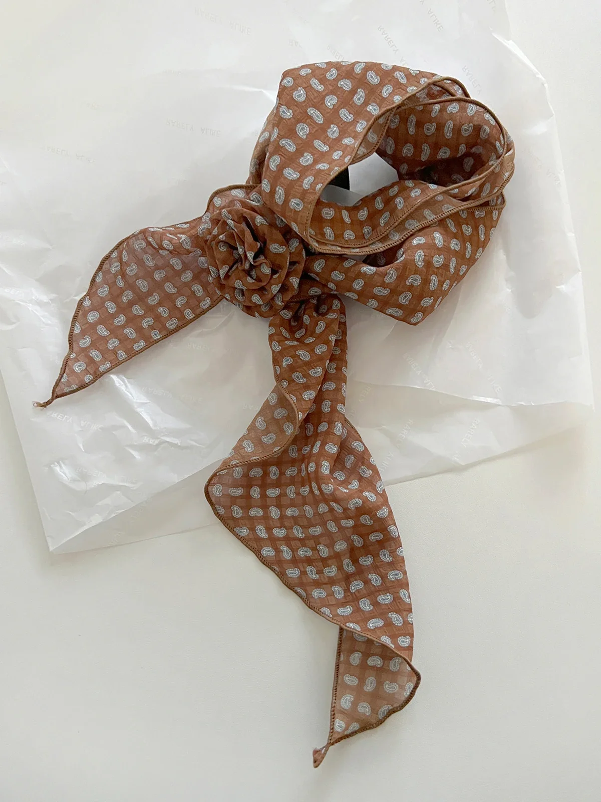 Primavera/Estate Sciarpa rosa staccabile Sciarpa da donna في الشيفون سوتيل Nastro lungo Fasce per capelli Accessori Sciarpe da