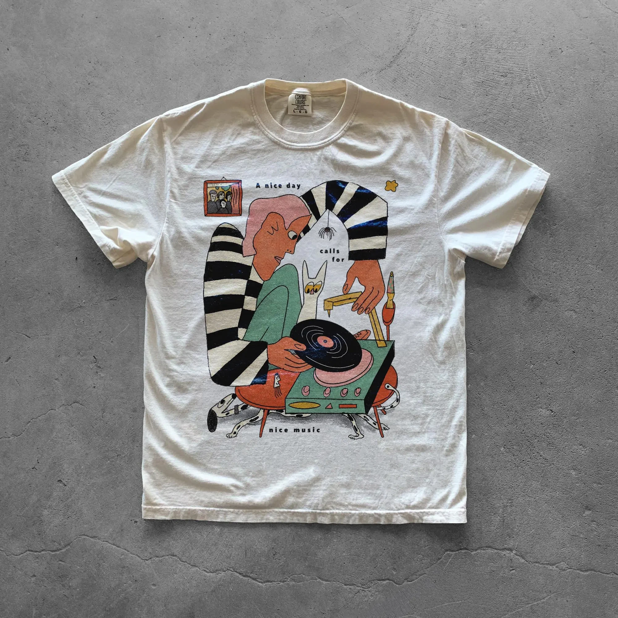 Summer Women's Retro Vinyl Music Print T-shirt Streetwear Oversized Loose Casual Short Sleeve Suitable for All Seasons