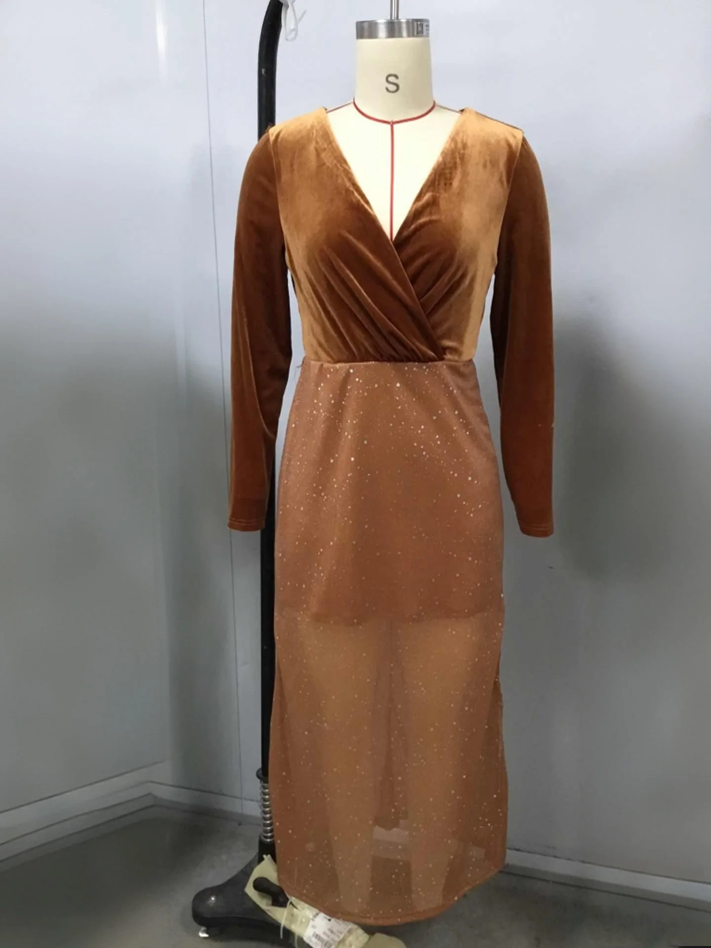 Thumbnail 2 - #90 Best Rated Prom Dresses to Buy in 2026