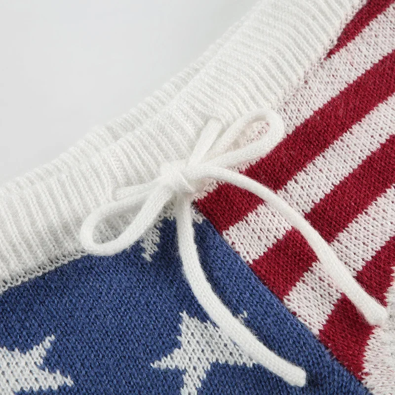 섹시한 로우 허리 스타 줄무늬 대비 색 니트 모직 반바지 여성 레이스 업 슬림 복고풍 스타일 핫 바지