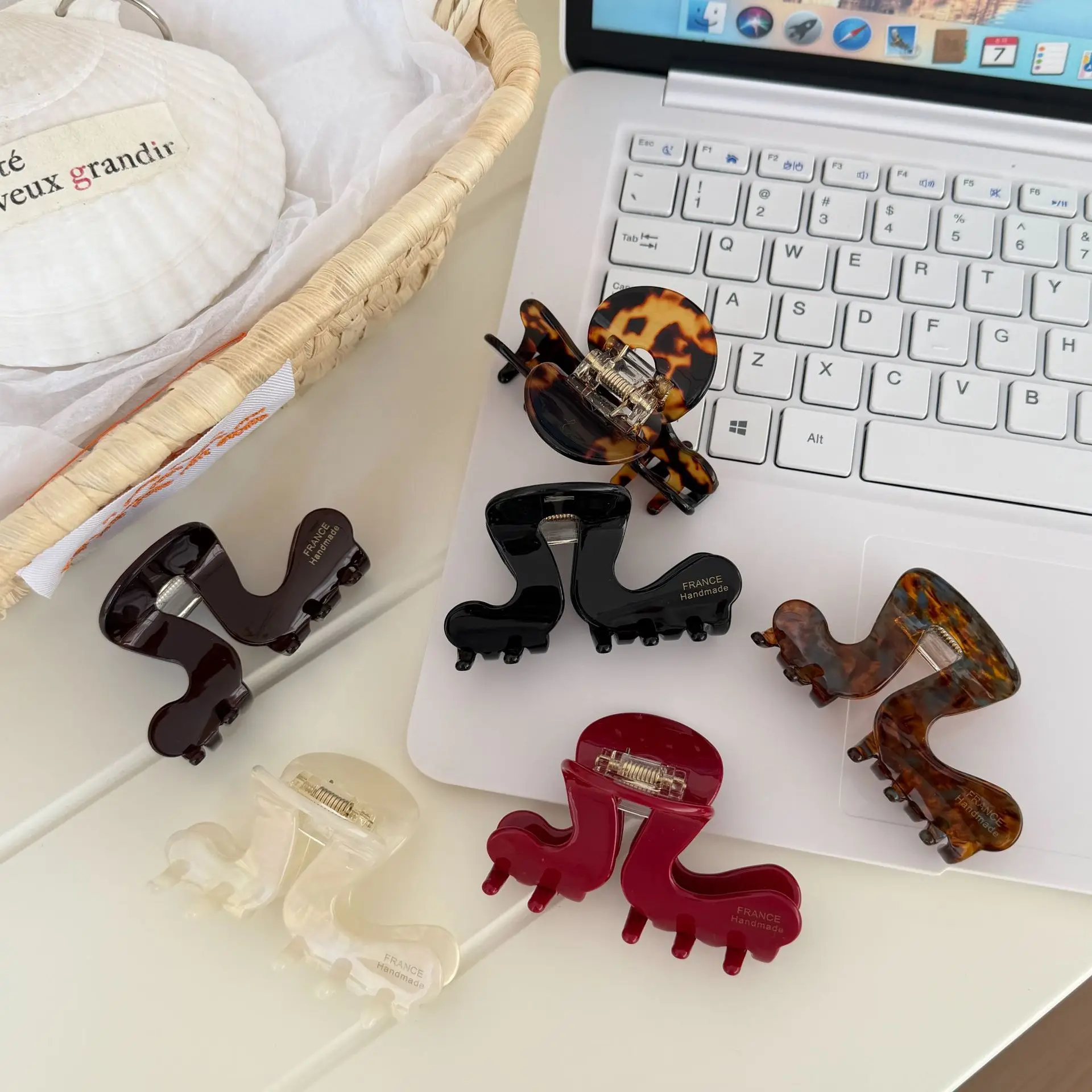 

Acetate Shark Clip Medium Geometric Design for Half Up Back Head Ponytail Non Slip Strong Hold Premium Quality Hair Clips