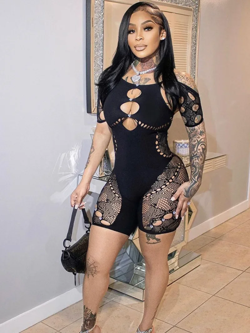 

New Women's Solid Color Round Neck Hollow Out Short Sleeved Lace Sexy Slim Fit Integrated Knitted Short Sleeved Jumpsuit 3XU2