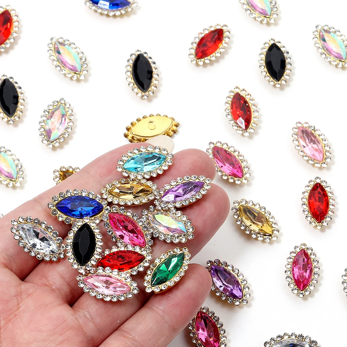 30pcs/lot Acrylic Horse Eye Sewing Rhinestones Buttons Shiny CrystalS Glass Beads Stones Fabric Crafts Sew for DIY Clothes Gems