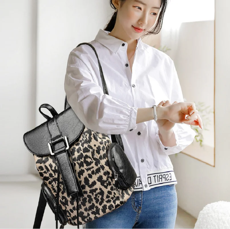 2026 韓国の新ファッションヒョウ高品質レザートラベルバックパック女性の大容量ショルダーバッグラップトップスクールバッグ