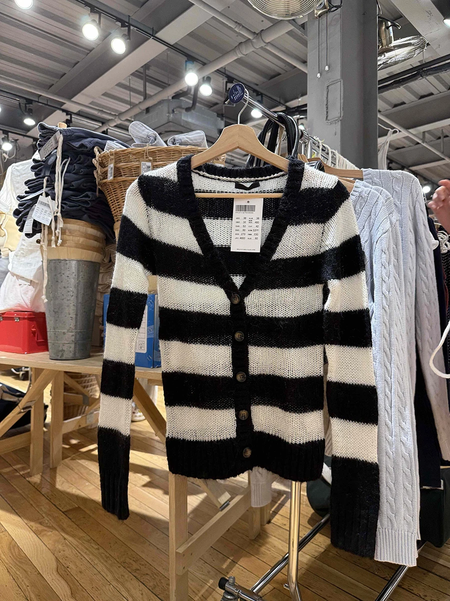 Striped Knitted Long Sleeve Sweater Cardigan Autumn V-neck Cotton Thin  Knitwear Tops Woman Vintage Slim New All-match Sweaters