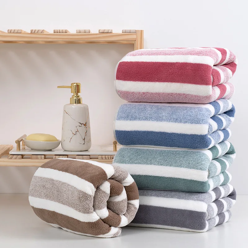 1-pack Thick Bath Towel, Strong Water Absorption and Quick Drying, Non Shedding, Durable - Very Suitable for Families, Beaches