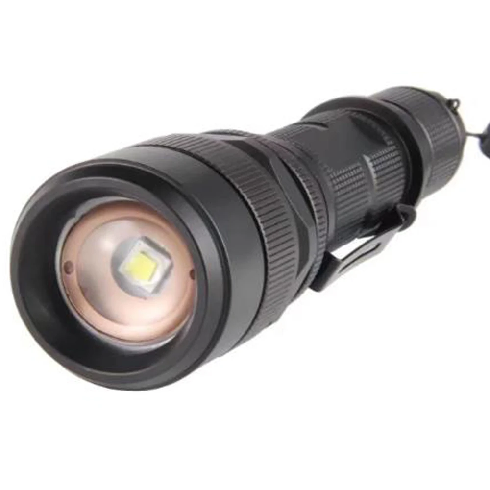 5000LM مصابيح LED فائقة السطوع مشاعل 5 طرق زوومابلي فانوس قوي في الهواء الطلق المحمولة مقاوم للماء 18650 فانوس التخييم