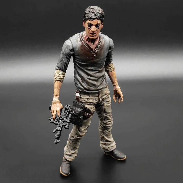 

The Walking Dead series of peripheral toys 7.5 generation zombie Walker doll hand model MacFarlane