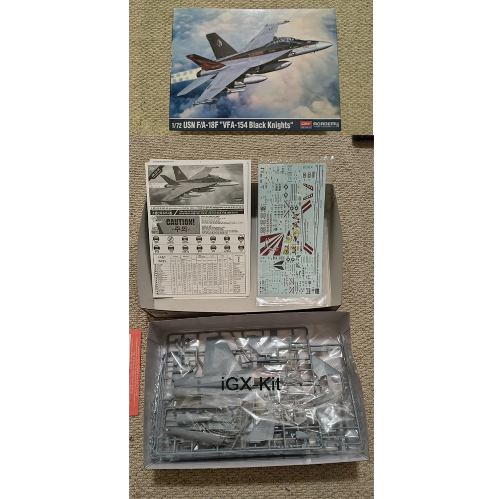 

Модель самолета-истребителя F/A-18F VFA-154 ВМС США, масштаб 1:72, пластиковый конструктор, набор для сборки, хобби, игрушка (Академи 12577)