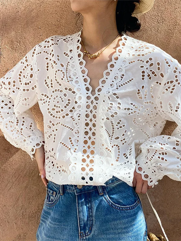 

Loose White Cotton irt Hollow out Street Sle Women's Straight Tube Long Sve V-Ne Casual Comfortable Breathable