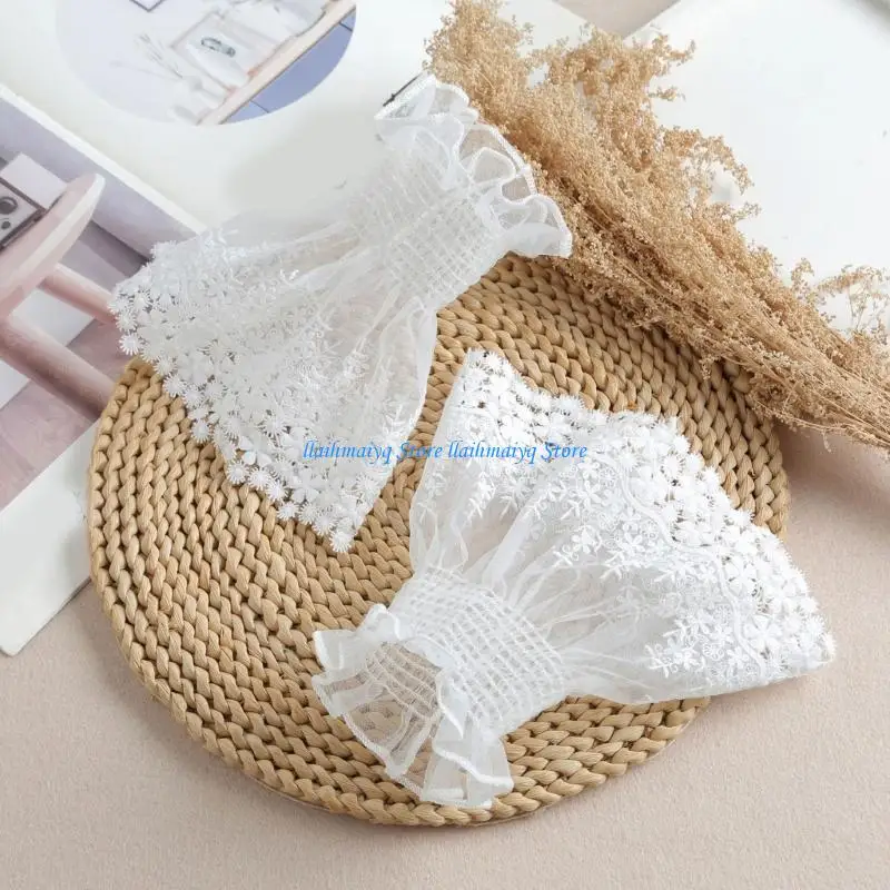 573B 1Pair Lace Hand Sleeves Elegant Wrist Cuffs with Floral Detail for Cosplay Costumes Practical Polyester Fabric Wrist