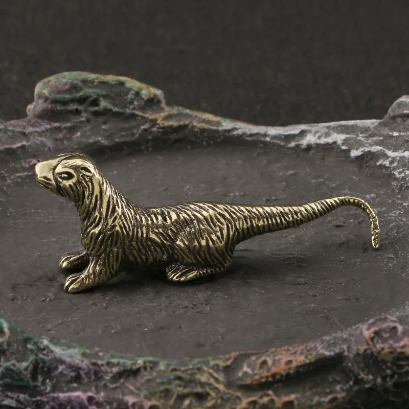 Little Fairy/Vintage Brass Sea Otter Otter Desktop Ornament Metal Animal Tea Pet Crafts Statue Mini Home Garden Decoration Gift