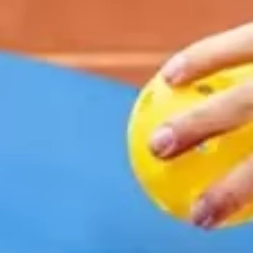 

Рюкзак с ракетками для пиклбола большой вместимости, вмещает 2 ракетки, легкая сумка на слинге для пиклбола, дышащая сумка для ракеток