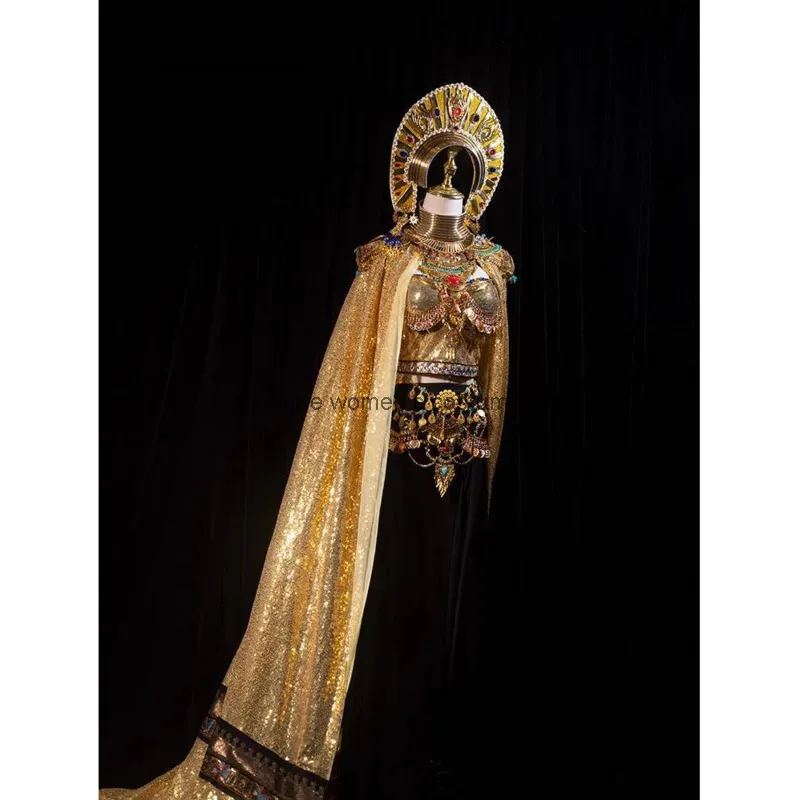 

Cleopatra Internet Celebrity Live Clothing EDC Electronic Music Festival Nightclub Performance Costume Photography Theme Photo