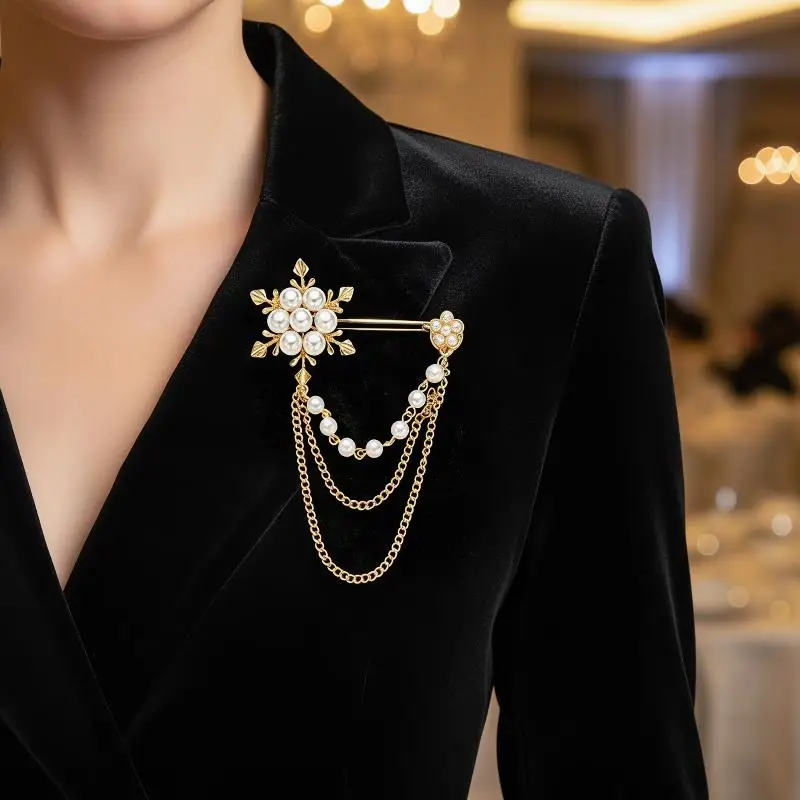 Winter Women’s Brooch Elegant Snowflake Design with Pearls and Chain Tassels