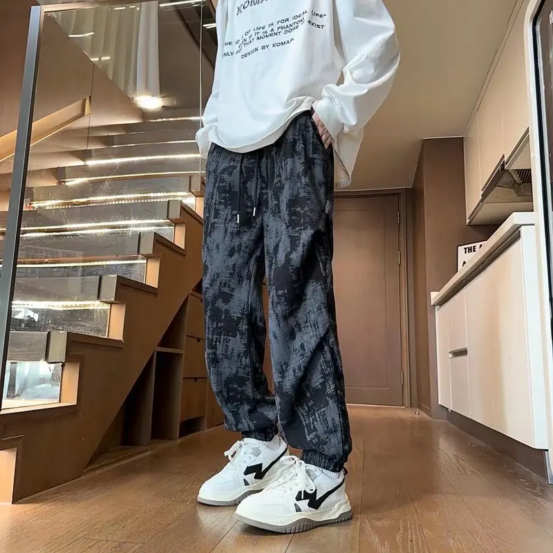 

Men's Spring/Autumn/Winter New Loose and Versatile Sports and Leisure Pants with Velvet