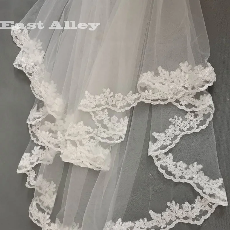 Velos De novia cortos con borde De encaje De marfil, accesorios De boda con peine, imagen Real, 2 capas