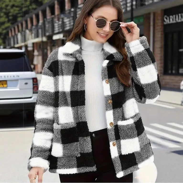

Женское клетчатое пальто с капюшоном и нашивками, длинное, теплое, мягкое, пушистое, повседневное, уличный стиль, зимнее пальто