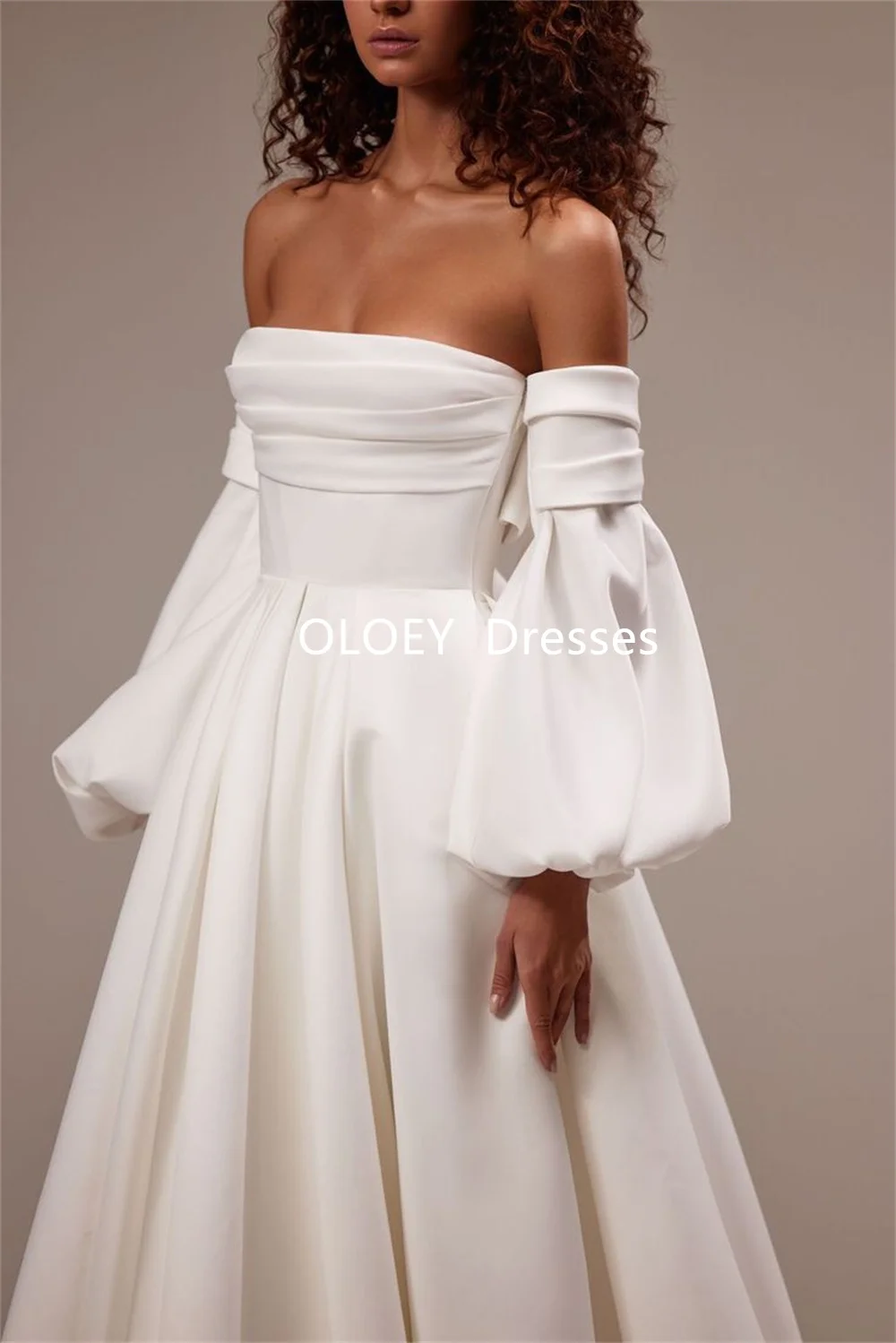 OLOEY Elegant Pleats Strapless A Line Wedding Dresses Sleeveless Floor Length Bride Gowns Customized Bow Zip Vestidos De Novia