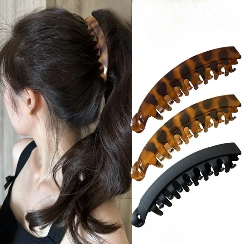 Leopard Ponytail Clip Banana Hair Clip Simple Acrylic Non-Slip Hair Claws for Women Girls Bath Ponytail Holder Hairpin Barrettes