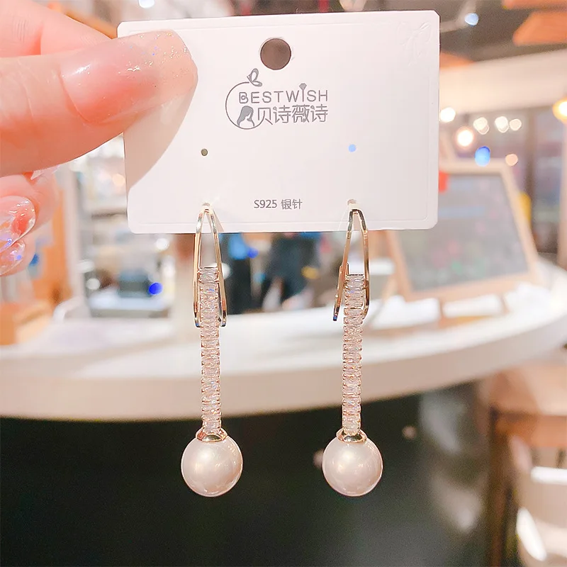 French Retro Web Celebrity Eardrop Harbor Style Earrings 2023 New Fashion Minority Fashion Design Individual Earrings For Woman