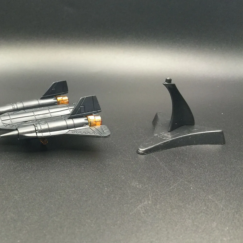 1:235 Scale Mini Military Models USAF Blackbird SR-71 Assembly Fighter Plastic Model Collection Puzzle Figure Toy