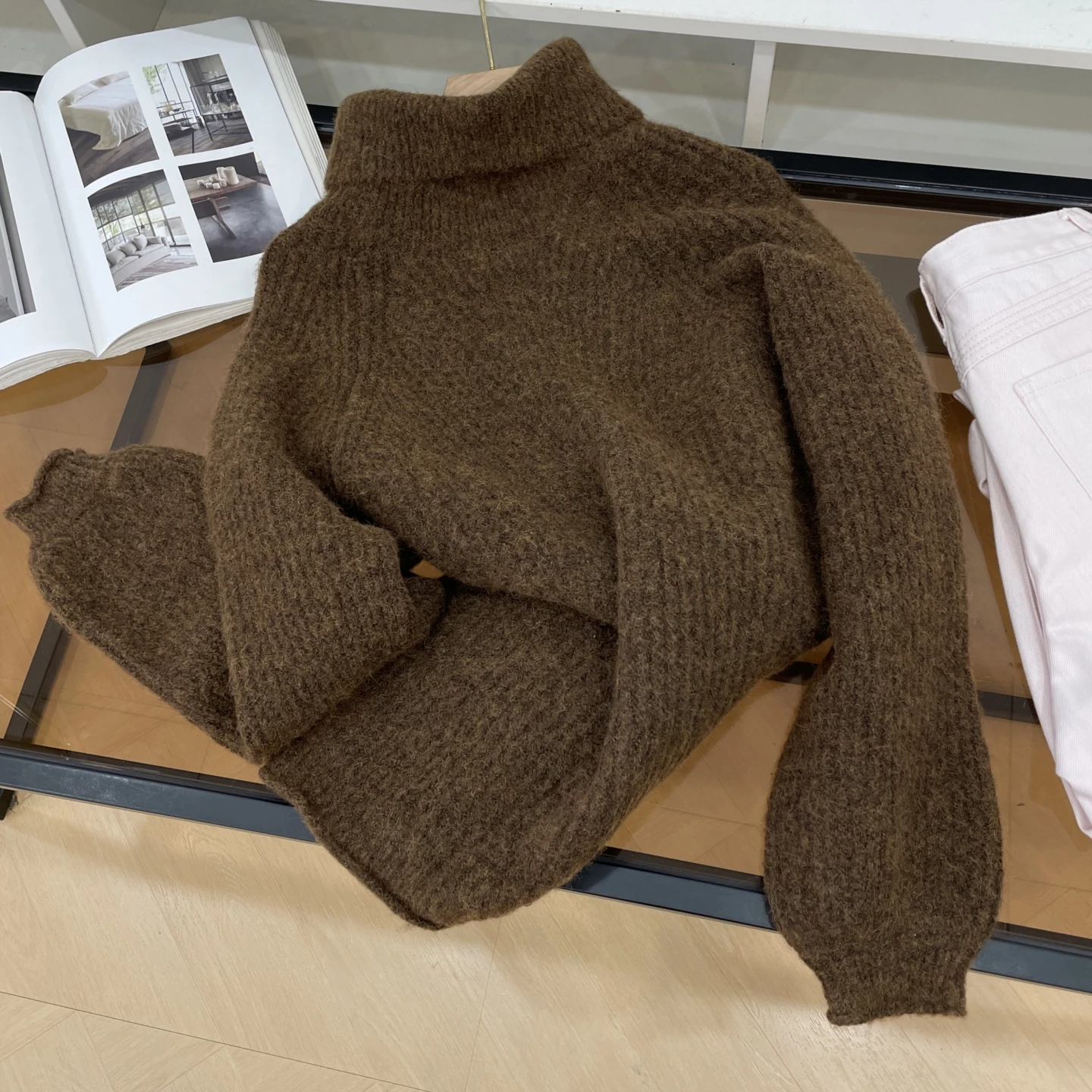 Faionable Thi chaud femmes tricots coupe droite pull aérien Sle automne hiver vêtements doux Sle J24